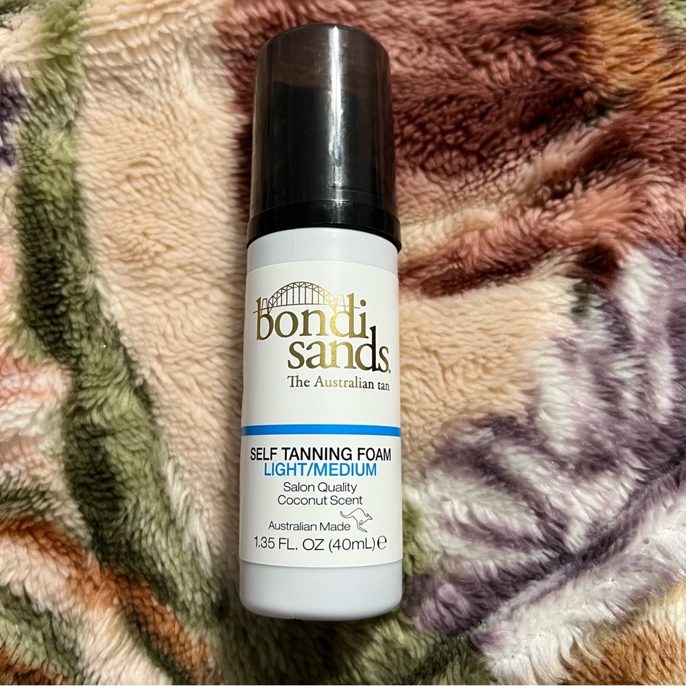 Bondi Sands Self Tanning Foam Light/Medium with Coconut Scent